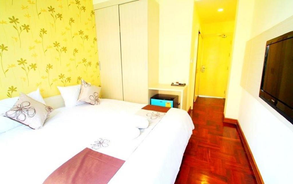 Sakul House Hostel Bangkok Exterior photo
